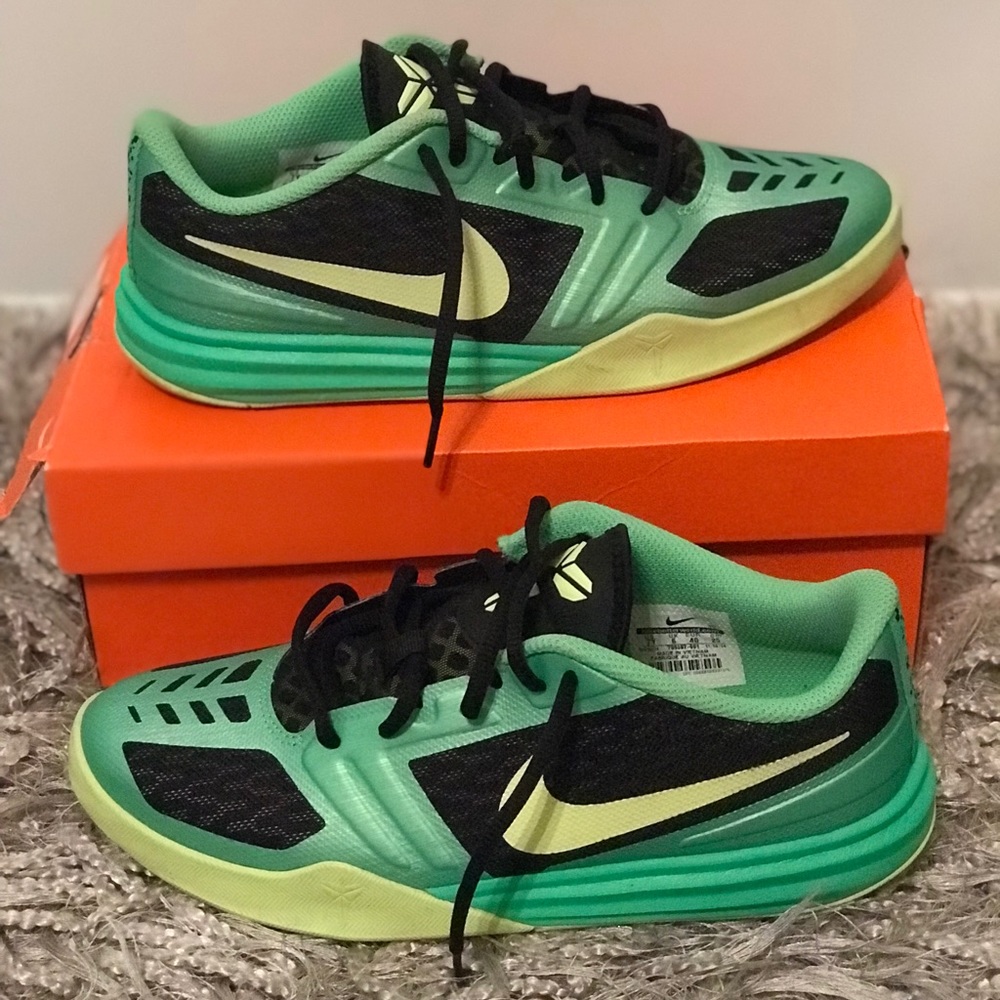 Nike KB Mentality “Black/ Volt Poison” Shoes